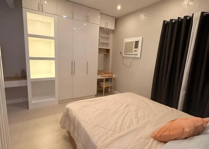 Luxe 1br Penthouse In Hyde Park Residences