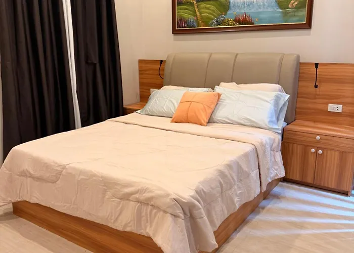 Luxe 1br Penthouse In Hyde Park Residences * Cebu
